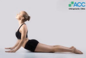 chiropractic vs yoga for pain