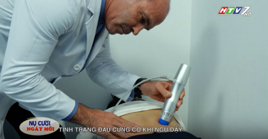 Đau cứng cơ khi ngủ dậy – Cẩn thận bị thoái hóa khớp