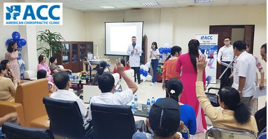 KHÁM BỆNH CƠ XƯƠNG KHỚP CHO KHÁCH HÀNG TẠI SCB TIỀN GIANG