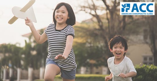 Trẻ bị bàn chân bẹt có chữa được không?