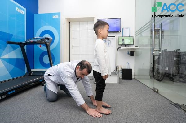 vật lý trị liệu bàn chân bẹt