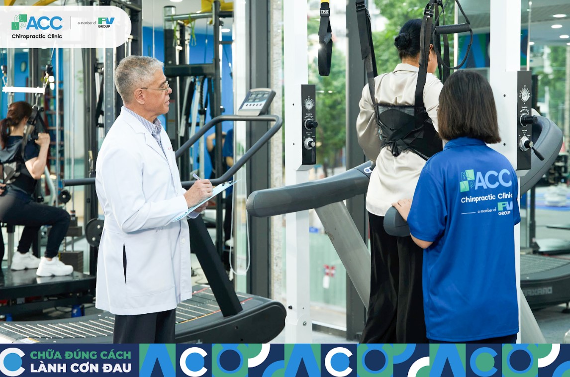 bác sĩ ACC còn thiết kế chương trình tập vật lý trị liệu - phục hồi chức năng