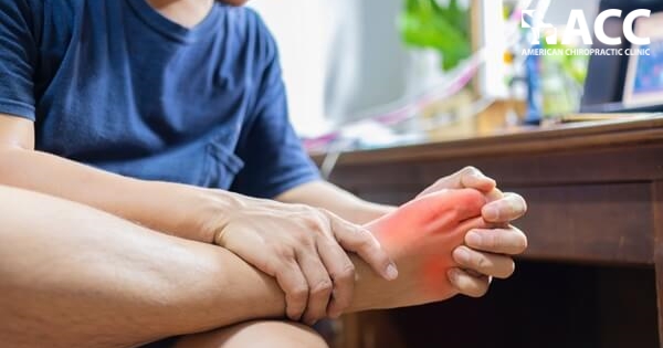 Các phương pháp điều trị chứng nóng gan bàn chân?
