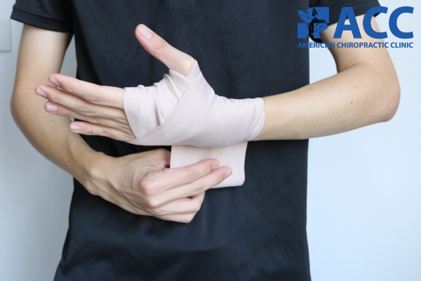 Phương pháp RICE chữa bong gân cổ tay