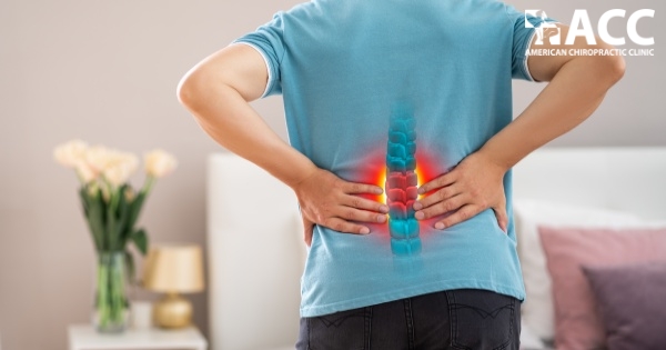 Đau đau sau lưng bên phải gần mông Nguyên nhân và cách điều trị