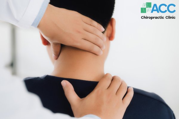 đau dây thần kinh vai gáy