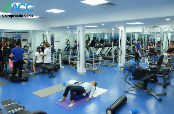 đau nhức chân về đêm ở trẻ