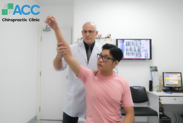 điểm bám gân cơ nhị đầu