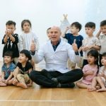 Chương trình tầm soát bàn chân bẹt và cong vẹo cột sống cho học sinh trường ILO Tân Phú