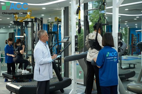 bài thuốc ngâm rượu trị thần kinh tọa