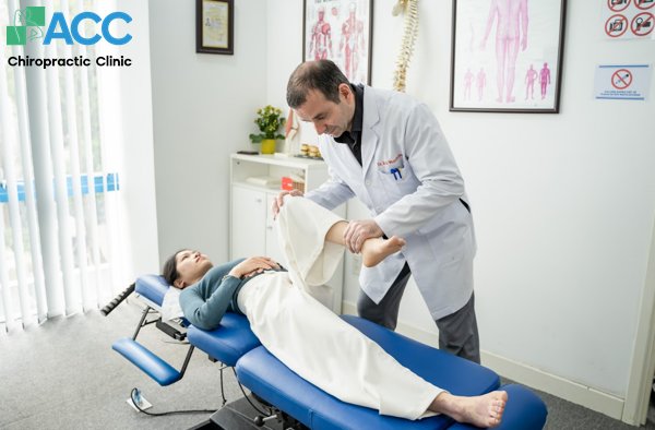 sưng phía sau đầu gối