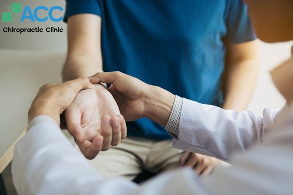 bị tê tay khi ngủ uống thuốc gì