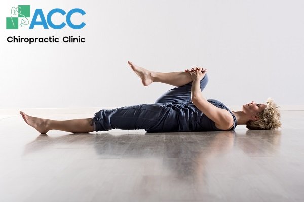 đau xương cụt sau sinh mổ