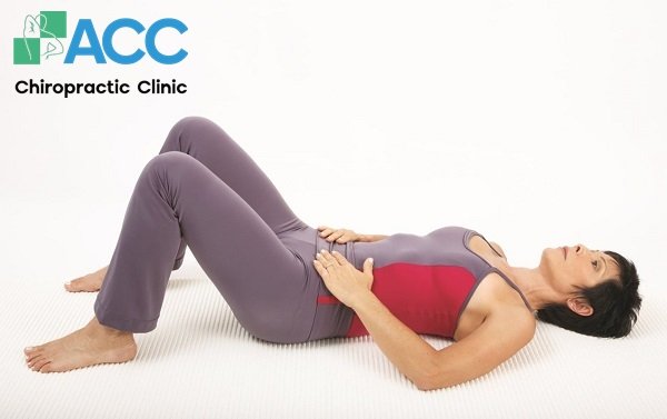 triệu chứng đau xương cụt sau sinh