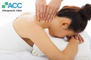 massage trị liệu cổ vai gáy