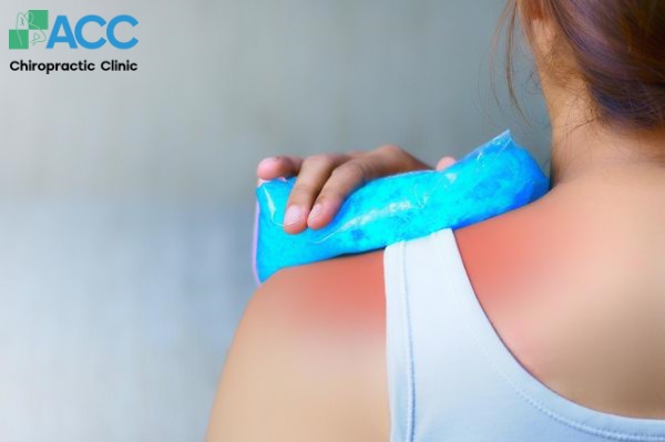 bị đau nhức vai trái