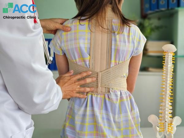 đai đeo thoát vị đĩa đệm