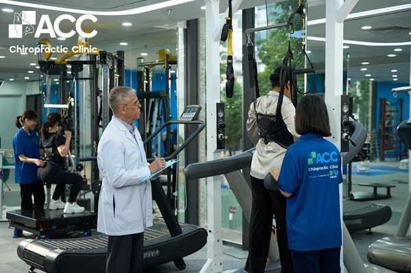tập vật lí trị liệu phục hồi chức năng tại acc hà nội