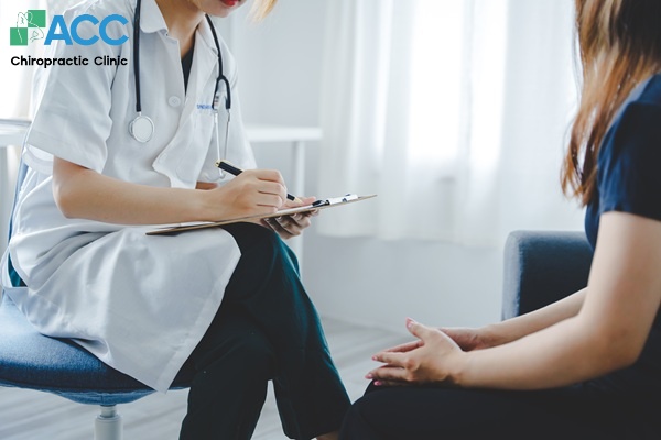điều trị đau cổ vai gáy bằng phương pháp bấm huyệt