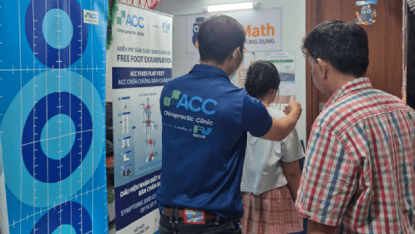 chuong-trinh-tam-soat-cot-song-va-ban-chan-tai-trung-tam-toan-tu-duy-labmath-thumbnail