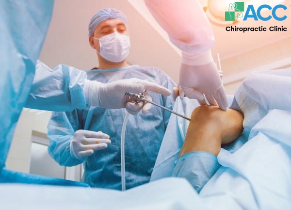 bị căng cơ đầu gối