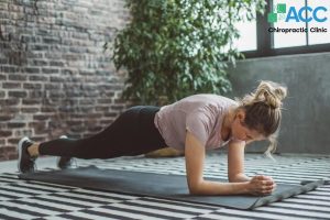 bị thoát vị đĩa đệm có tập plank được không