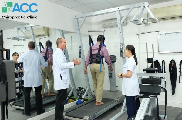 đau lưng sau khi gây tê tủy sống