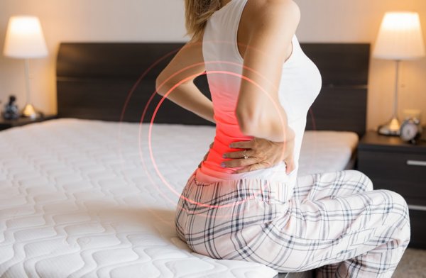 đau ngang thắt lưng