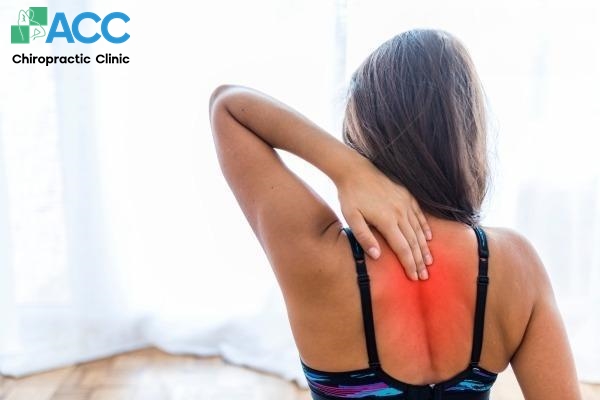 đau sau lưng vùng phổi