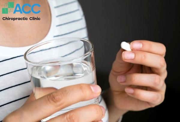 tiêm phong bé chữa thoát vị đĩa đệm