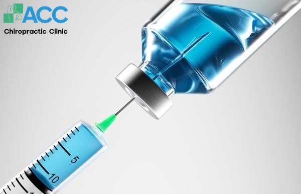 tiêm phong bế thoát vị đĩa đệm